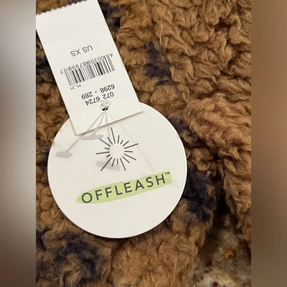 NWT Offleash by Aerie Leopard Sherpa Sweater XS